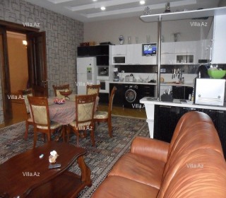 Buy a house in Baku Bakikhanov 1.3 mlyn, -3
