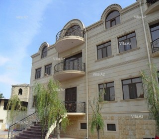 Buy a house in Baku Bakikhanov 1.3 mlyn, -10