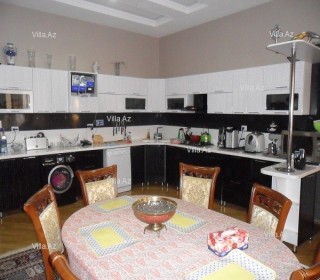 Buy a house in Baku Bakikhanov 1.3 mlyn, -18