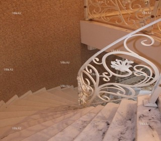 Buy a house on the side of GANJLIK metro station Baku, -4