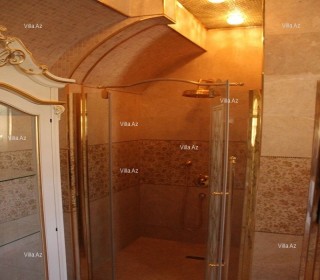 Buy a house on the side of GANJLIK metro station Baku, -8