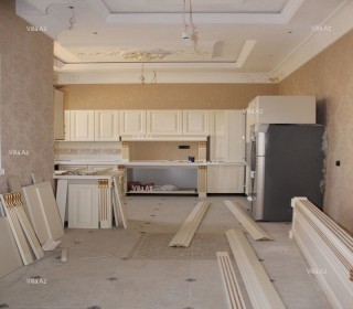 Buy a house on the side of GANJLIK metro station Baku, -12