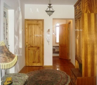 Cottage in Pirshagi. Stone house with double brickwork for sale, -4