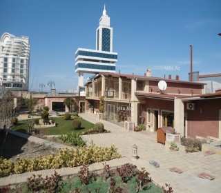 Badamdar, 1-ci cərgədə Kempinski oteli ilə üzbəüz ev almaq, -2