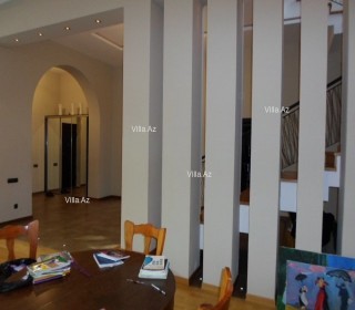 İtaliyadan gətirilən Venesiya mərmərindən kamini olan villa, -6