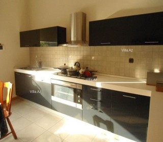 İtaliyadan gətirilən Venesiya mərmərindən kamini olan villa, -8