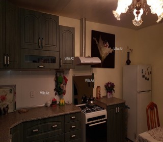 Şüvəlan qəsəbəsində ümumi sahəsi 12 sot olan müasir üslubda tikilmiş 2 mertebeli bağ evi satilir, -6