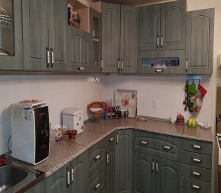 Şüvəlan qəsəbəsində ümumi sahəsi 12 sot olan müasir üslubda tikilmiş 2 mertebeli bağ evi satilir, -8