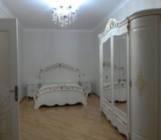 Badamdar qesebesi 3-cu masivvde Həyət evi, -8