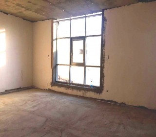 next to the restaurant Asiman for sale 3-storey villa, -5