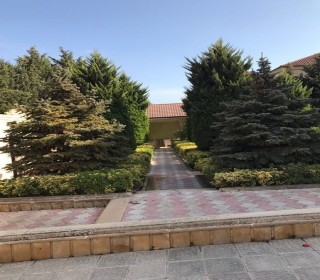 razinde hovuzlu bag evi satilir, -10