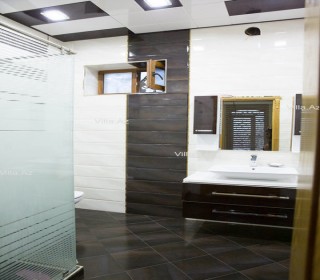 In the village of Bakikhanov, near a mosque and a lukoil, a 3-storey house, -3