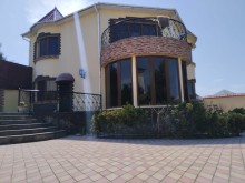 Bilgeh qesebesinde 15 sot torpaqda yerlesen 2 mertebeli bag evi  almaq, -2