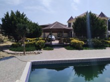 Bilgeh qesebesinde 15 sot torpaqda yerlesen 2 mertebeli bag evi  almaq, -6