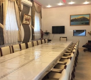 Qara Qarayev metrosunun yaxinliginda; 3 mərtəbəli mansardlı villa, -3