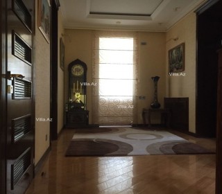 Qara Qarayev metrosunun yaxinliginda; 3 mərtəbəli mansardlı villa, -7