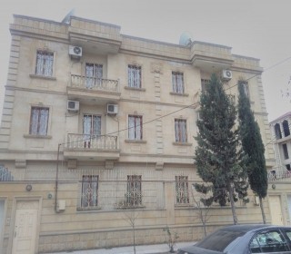 House and villa for sale in Ganjlik metro station, Baku, -2