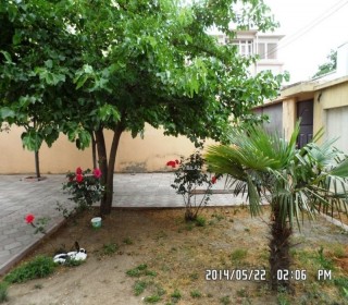 In Baku, on Ataturk Avenue, a 3-storey 7-room villa is for sale, -2