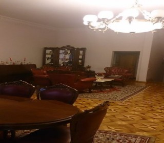 RAzin dagin ustunde 10 sotda ev satilir, -4