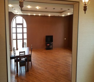 şüvəlan satilan bag evi, -5