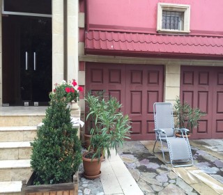 To buy a 4-storey house located on 12 sot of land in Bakikhanov settlement of Baku, -5