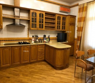 razinde hovuzlu aglayli villa satilir, -6