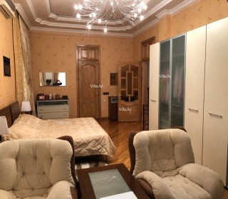razinde hovuzlu aglayli villa satilir, -15