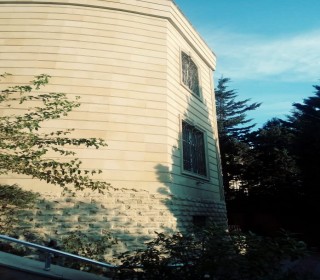 3-story, smartly furnished villa is for sale near the Asiman restaurant in Bak, -9