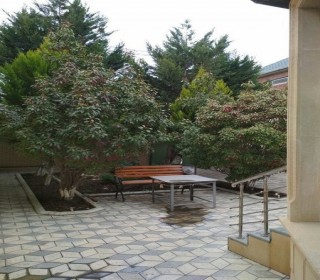 House for sale in the city of Sumgayit, in the 16th microdistrict, -2