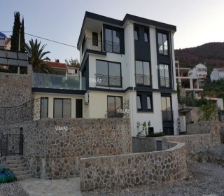sale-5-room-villa-abroad-krasici-2-1543907078-s