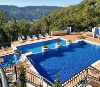 Sale Flat (abroad), -2