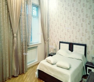 Əhmədli m.st-dan 5 dəq. piyada məsafdə villa satılır, -15
