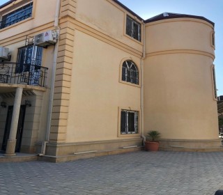Xırdalan mərkəzdə villa ev, -20