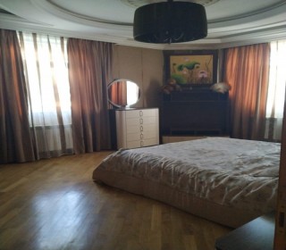 Baku city. A house is for sale on Mohammad Khiyabani Street, -6