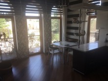 buzovnada satilan heyet evi elanlari, -11