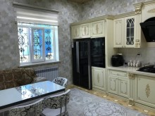 razinde 6 otaqli ev satilir, -6