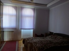 buzovnada iki mertebe evler, -9
