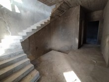 bakixanovda satilan villa heyet evleri, -11