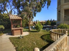 Şüvalan mayakda çimərliyə yaxın 3 mərtəbəli villa satılır, -4