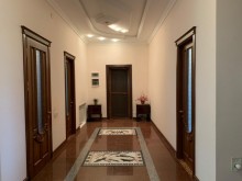 Şüvalan mayakda çimərliyə yaxın 3 mərtəbəli villa satılır, -12