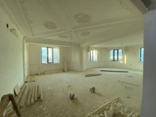 Naxçıvanda aglayli podmoyak villa satilir, -6