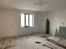 Naxçıvanda aglayli podmoyak villa satilir, -8