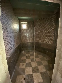 Naxçıvanda aglayli podmoyak villa satilir, -13