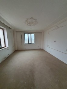 Naxçıvanda aglayli podmoyak villa satilir, -17