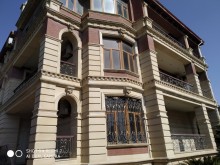 Продается вилла с бассейном с видом на море на Ази Асланове, -2