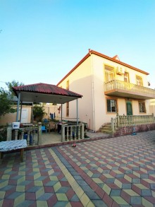 satilir-4-otaq-heyet-evi-baki-sabuncu-bakixanov-neftciler-3-1599055008-s