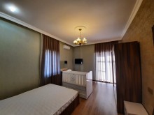 merdekanda bag evi almaq 5 otaq 294 kv/m, -10