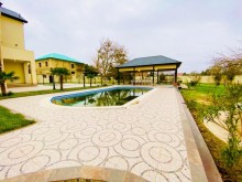 Bilgeh villa esas yoldan 1 km arali 50 sot torpaq sahesnde, -18