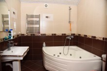 Sale Cottage, -17