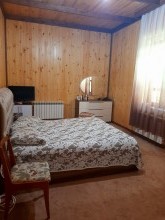 Sale Cottage, -9